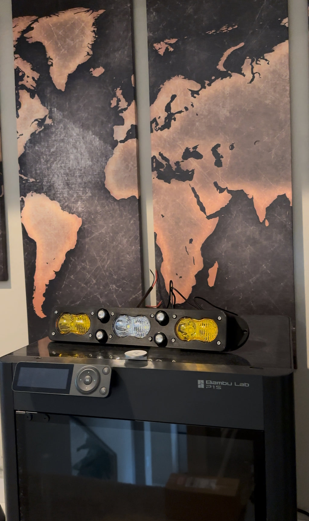 1999-2006 Silverado/Sierra Third Brake Light/Chase Light With 3 Pods