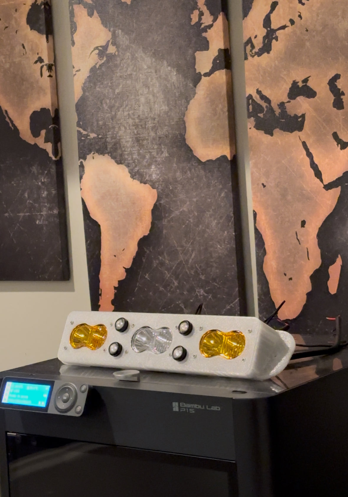 CLEAR 2014-2018 Chevy/GMC Third Brake Light/Chase Light With 3 Pods