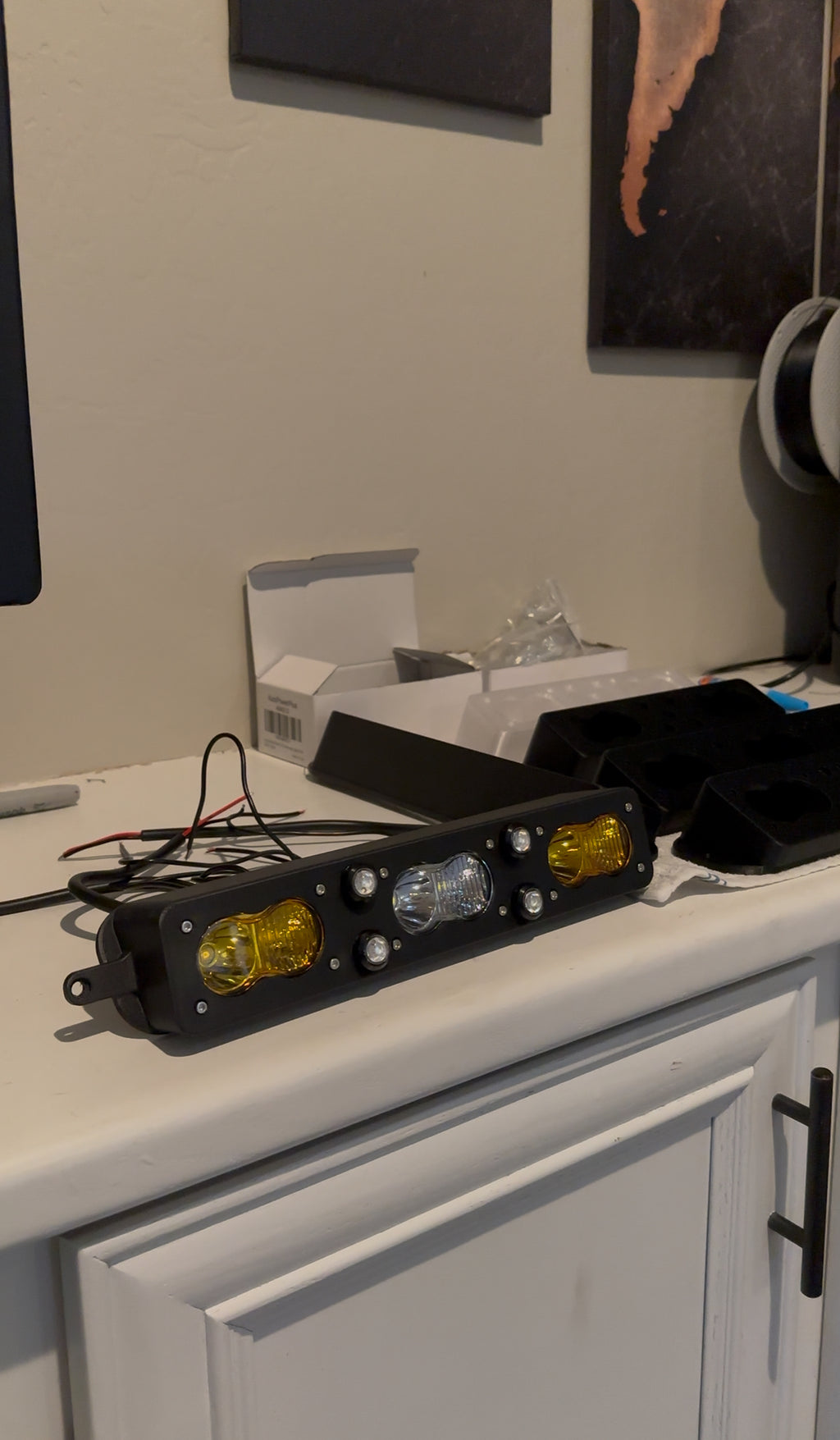 2000–2006 Tundra Third Brake Light/Chase Light With 3 Pods